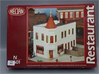 Vintage Restaurant building kit by Heljan!