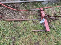 Clamp on hay spike