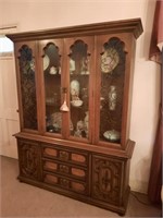 MCM CHINA CABINET NO CONTENTS