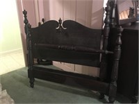 ANTIQUE TURNED POST WALNUT BED