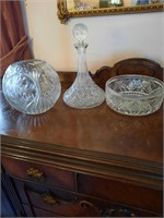 CRYSTAL BOWLS AND DECANTER