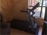 Nordic Track Commercial 1750 Treadmill