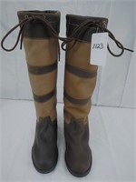 LADIES 8 COUNTRY BOOT