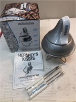 Hershey’s Kisses Fondue set