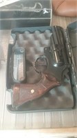 Pellet revolver in gray gun case