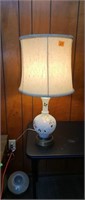 Vintage Gold Leaf Flower Globe Lamp W/ Shade