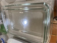 2 Pyrex glass baking dishes