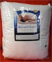 KING SIZE BEYOND DOWN DUVET