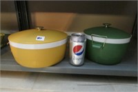 2 Vintage Thermo-ware Food Containers