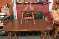 Nice Oak Wooden Dining Set w/4 Chairs