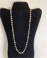 1928 White Pearl Like Necklace