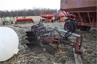 4 furrow semi mounted Overum plow