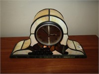 Stained Glass Style Quartz Clock Lamp