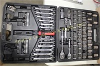 HYPER TOUGH 137pc TOOL SET