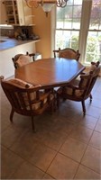Wood Dining Room Table & Chairs
