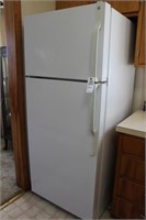 GE Refrigerator