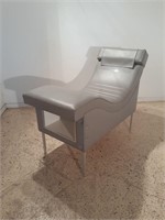 NEW chaise Lounge Chair
