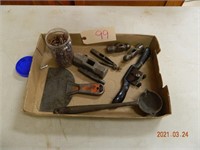 Assorted hammer heads, old shoe nails, cast metalp