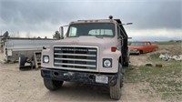 International S1800 Flatbed Truck
