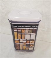 OXO good grips pop container 4qt/3.8L