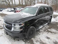 15 Chevrolet Tahoe  Subn BK 8 cyl  4X4; Started