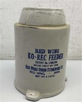 * Red Wing KO- REC feeder Has glued top Also