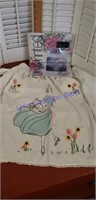 Vintage apron and table cloth