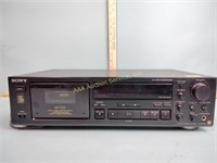 Sony stereo cassette deck, TC-K677ES