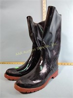 Steel shank rubber boots size 13 - in good