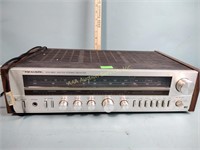Realistic STA-860 AM FM stereo receiver