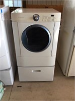 Frigidaire Dryer Electric With Base