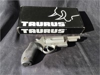 Taurus Judge .45 Colt / .410