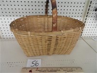 Vintage wicker basket-16" x 12" x 13"