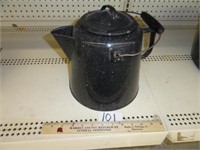 Vintage Granite ware coffee pot-8" x 9"