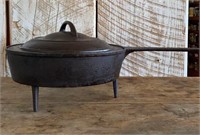 Footed Cast Iron Skillet with Lid