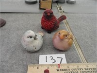 2 Bird figurines-Red Bird-3.5" x 4.5"