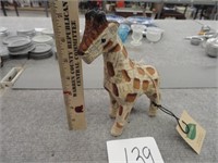 Paper Mache Giraffe (newer) 7.5" tall