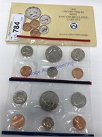 1990 US MINT UNCIRCULATED COIN SET W/ D AND P MARK