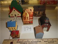 Vintage wood cottages/houses, napkin holder