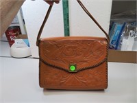 Vtg Handmade Tooled Leather Purse Nice Condition