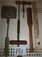 4 Vintage kitchen utensils
