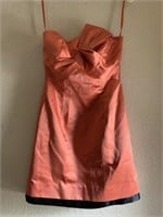 TEENAGER DRESS SIZE 6 OR 8