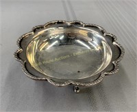 Sterling silver footed dish, 85 grams, 4.5 inches