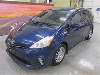 2012 TOYOTA PRIUS V