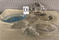 ASSORTED GLASS PLATTERS AND TRAY
