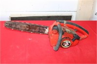 HOMELITE SUPER 2 CHAIN SAW