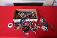 BOX OF MISC. JEWELRY - MOSTLY NECKLACES