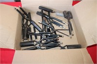 BOX OF VINTAGE HAIR CURLERS