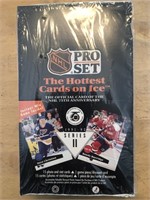 ICE HOCKEY: Unopened Box of 1991-92 Pro Set French