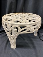 Cast iron plant stand, with grapes. 12 inches in